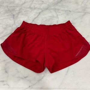 lululemon Hotty Hot 2.5” women’s athletic shorts